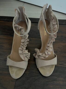 Anne Michelle Ruffle Ankle-Strap Heels in Light Beige